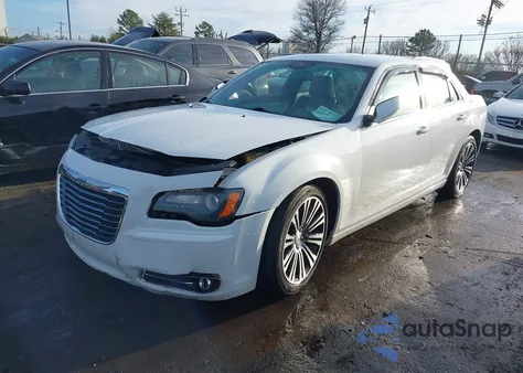 2014 Chrysler 300 300S из США, поврежденный, VIN 2C3CCABGXEH148197